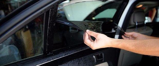 Kusurlar tablosunda yaplan gncellemeye gre daha nce &#8216;Hafif Kusur&#8217; olarak deerlendirilen filmli camlar ve sonradan boyanm camlar &#8216;Ar Kusur&#8217; olarak deerlendirilecek ve bu aralar muayeneden geemeyecek.