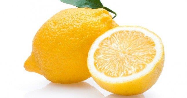 KLO VERMEYE YARDIMCI OLUR<br>    Limon suyu, alk ile mcadeleye yardmc olan bir sr pektin lifi ierir.
