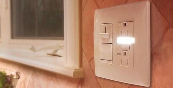 Bu prizlerin baz� modellerinde gece ����� dahi bulunuyor.