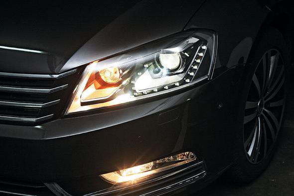 Otomobil farnz zaman iinde solduysa dikkat! Byle yola kmayn... te solma meydana gelen farlar eski haline getiren pratik yol. Bilmeyen kalmasn!