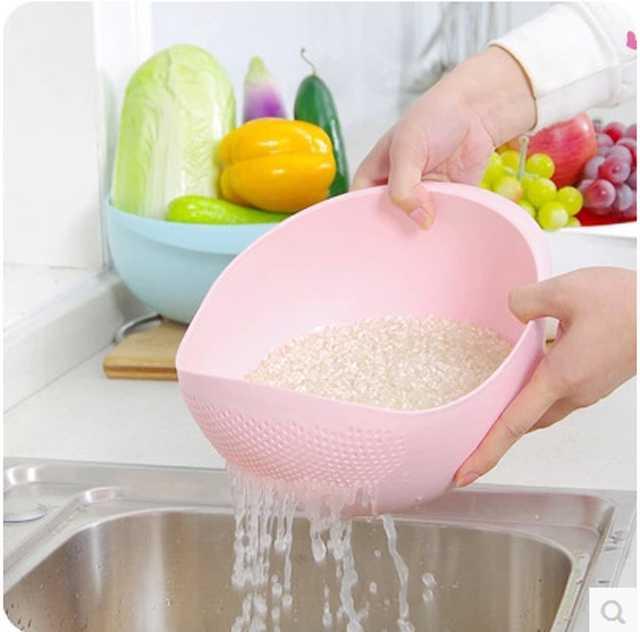 Pirinci piirmeye balamadan nce mutlaka ykayn. Ne piiriyorsanz piirin, pirincin dndaki niastay ykadnzda, tadnn daha iyi olduunu greceksiniz.