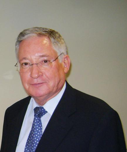 <p>70-Umur stnberk---stnberk Holding</p>    <p>71-sfendiyar Zlfikari---Zlfikarlar Grubu</p>    <p>72-brahim een---IC Holding</p>    <p>73-Boyner Ailesi---Boyner Holding</p>    <p>74-Pak Ailesi---Pakmaya</p>    <p>75-Yaar Ailesi---Yaar Holding</p>    <p>76-Hseyin Aslan---YDA Grubu</p>    <p>77-Avni elik---Sinpa Holding</p>    <p>76-Hseyin Aslan---YDA Grubu</p>    <p>77-Avni elik---Sinpa Holding</p>