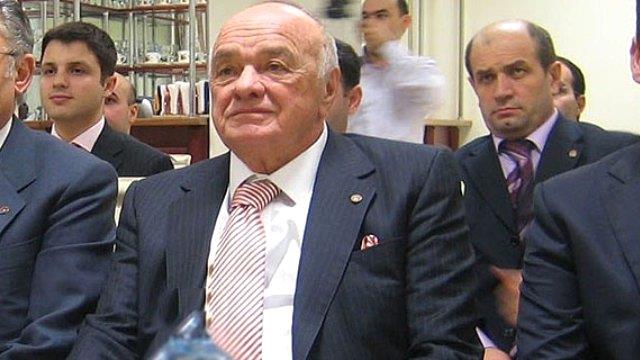 8-Tara Ailesi---Enka Holding