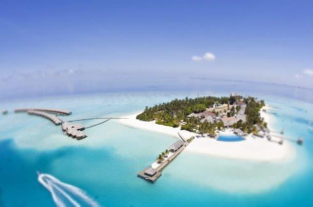 Cayman Adalar--    60.765