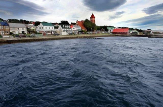 Falkland Adalar-    3.398