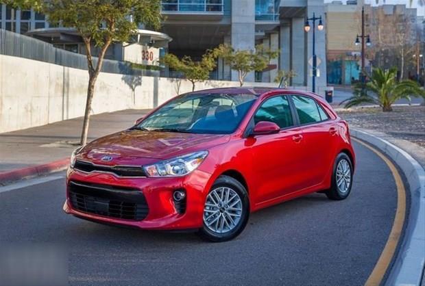 14) KIA Yeni Rio Hatchback COMFORT Manuel 1.25L Benzin 85 PS