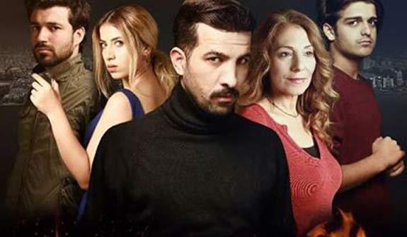 <p><b>Bizim Kk Gnahlarmz</b></p></p>  <p>Ynetmen: Mehmet Ktk</p>  <p>  Senaryo: Mehmet Ktk</p>  <p>  Oyuncular: Sava zkul, Ouzcan Ulu, Bahar Dokur, Sumru Topuz</p>  <p>  Tr: Dram</p>  <p>  Sre: 85 dakika</p>  <p>  Filmde birbirinden uzak gibi grnen ama i ie gemi hayatlarn, akl almaz rastlantlarla bir araya geliinin yaratt maceralar konu ediliyor. Ynetmen ve senarsitliini Mehmet Ktk'n stlendii yapmn oyuncu kadrosunda ise Sava zkul, Bahar Dokur, Ouzcan Ulu, Sungur Topuz yer alyor.</p>