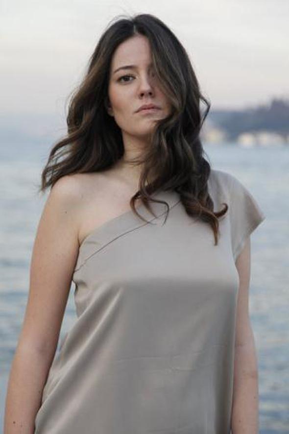 Akil, 34 yanda ve 1,72 cm boyunda.