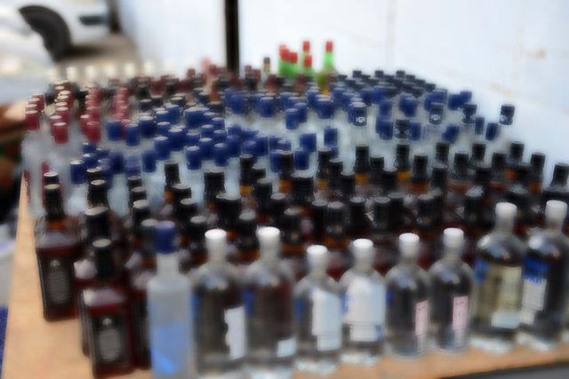 <p><b>ALKOL KAAKILII(E)</b></p>    <p>Adana(75.074)</p>    <p>Mersin(35.172)</p>    <p>zmir(24.862)</p>