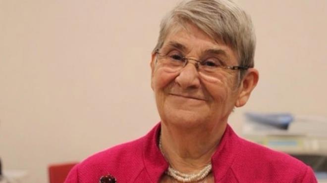 Dost bakterileri ldrmektedir. Vcuda ya girmezse hasta oluruz. Vcudumuzda 30 trl ya vardr. Bu ya olmazsa hibirimiz hayatta olmayz. Doal olarak bu vcuda girecek. Girmedii iin eker hastas oluyorsun. 2 trl tehlikeli yadan uzak durun.