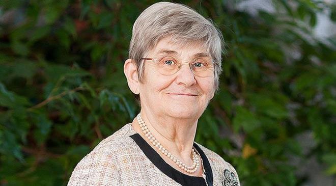 Onun iin metabolii bozuk olan bir organizmada cerrahi dzeltme olmaz .Tamamen kandrmaca Bunlarn hepsi insanlar perian ediyor"dedi.