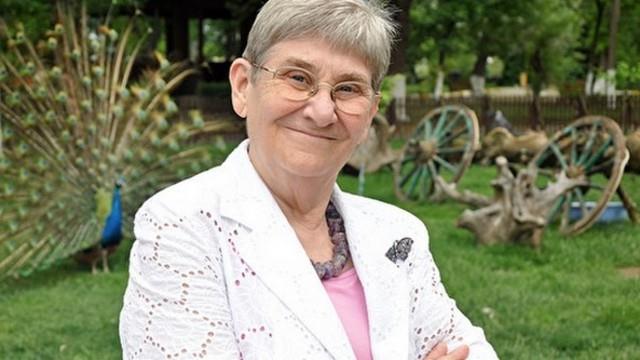 Doada bulunan 2 trl ya ok tehlikelidir. Bu yalarn ilki trigliserit adndaki yalardr. Trigliserit yalar arasnda en tehlikeli olandr. Bir dieri ise trans yadr. Kanser de dahil olmak zere btn hastalklarn ba trans yalardr. Vatandalar hasta olmamak iin bu ya trlerine dikkat etmelidir"diye konutu.