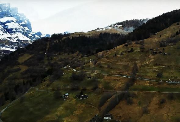 Albinen Belediye Bakan Beat Jost, kasabann muhteem bir manzaraya sahip sessiz ve sakin bir yer olduunu belirtti.