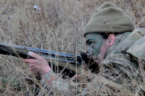 Aslan, her yl alnacak rencilerin yzde 10&#8217;unun kadn astsubay adaylarnn oluturmasnn planland bilgisini verdi.