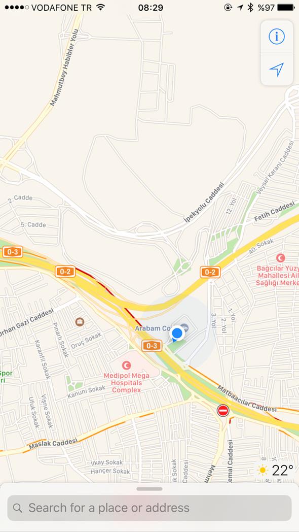 Apple Maps uygulamasn an; hemen haritann sa alt ksmndaki hava durumu ibaresinin zerine sert basn.