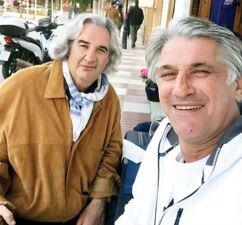 Zaman zaman yaknlarn grmek iin Trkiye&#8217;ye gelen oyuncu, u sralar stanbul&#8217;da...