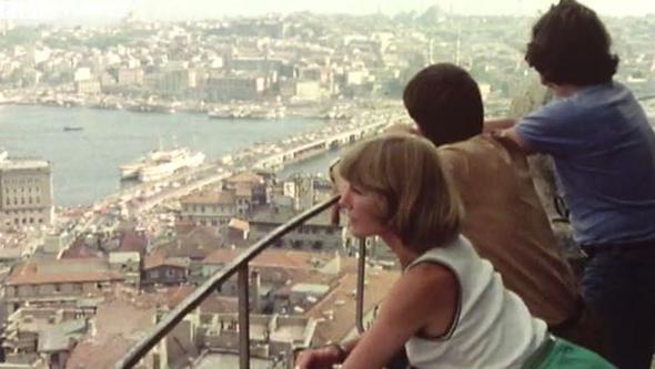 BBC'nin ocuk program Blue Peter 1975 ylndan stanbul'la gelerek burasyla ilgili bir program hazrlad.