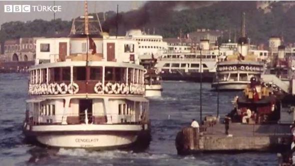 lk yaynda Eminn, Galata Kprs, 15 Temmuz ehitler Kprs, Eyp gibi yerlerde yaplan ekimler yer alyor.