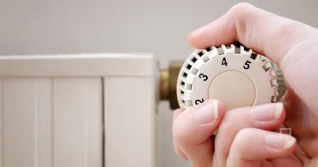 PERDELER RADYATRDE BTMEL  <br>  Perdelerin radyatr zerinde sonlandrlmas gerek. Zemine kadar inip, radyatrn nn kapatmamasna dikkat edilmeli.