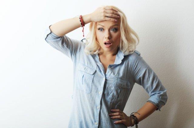 Ba dnmesi denildiinde genellikle Vertigo anlalmaktadr ancak vertigo bir ba dnmesi nedenidir. Vertigo tek bana ba dnmesi anlamna gelmemekte denge problemlerini de ifade etmektedir. Ba dnmesinin pek ok nedeni vardr. En yaygn olanlar yle sralanabilir: