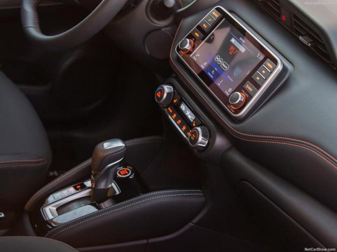 Ayrca otomobil severlere be de ift renk kombinasyonu sunulacak.