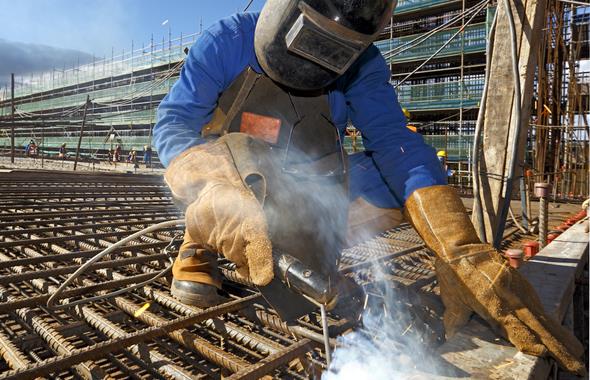 10- TAERON KADRO KMLER KAPSIYOR? : <br>Kamuda ve belediyelerde tam zamanl alanlar dzenlemeden yararlanacak