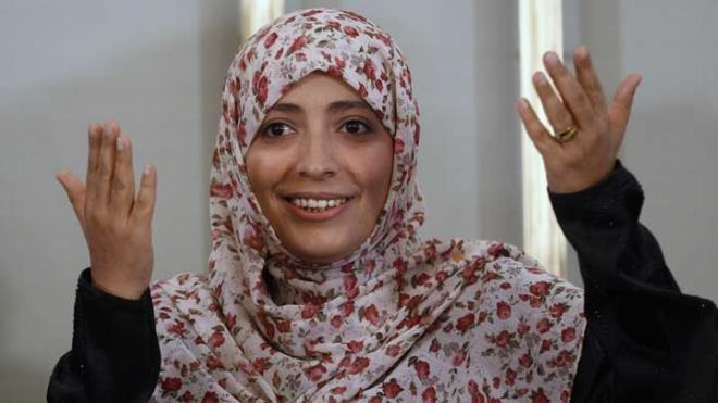 ARAP DNYASINDA NOBEL BARI DL KAZANAN LK KADIN<p>      Arap dnyasnda Nobel Bar dl kazanan ilk kadn olan Tevekkl Karman da kadnn toplum iindeki rolnn glendirilmesine yapt katklardan dolay bu dlle onurlandrld. Karman, 2011'de Liberya Devlet Bakan Ellen Johnson-Sirleaf ve Liberyal Leymah Gbowee ile birlikte bu dle layk grlmt.