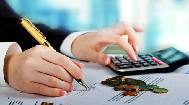 Meslek kodu bilgisini ekrandan manuel olarak ekleyecek olan iverenler, Aylk Prim ve Hizmet Belgesi Sigortal Bilgileri Giri ekrannda yer alan veri giri alanlarnn en sanda "Meslek Kodu" alann kullanacak.