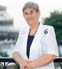 1980 ylndan sonra yalarda ok byk bir alg yaratld iin btn dnyada sanki kalp krizini yalar yapyormu algs herkesin beynine yerlemi ve bunu kartmak mmkn deil. Ama siz genler, bunu bu ekilde dnrseniz, yalarn ne kadar faydal olduunu, hangi yalarn zarar verdiini hakikaten seici olursanz, inan ki fizik ve ruh salnz elde edersiniz.