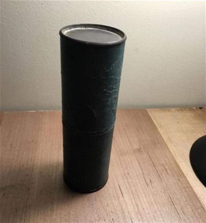 len akrabasnn evinde bulduu tp sayesinde zengin oldu.