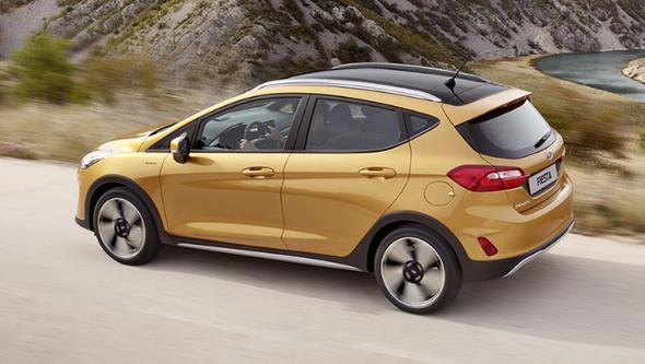 Ford&#8217;un B segmentindeki yenilenen modeli Fiesta&#8217;ya, &#8220;Ford Options&#8221; kredi seenei ile ayda 705 lira taksitle sahip olunabilirken, &#8220;Ford Options&#8221; kredisi ile ara almlarnda tavsiye edilen anahtar teslim fiyat zerinden de 3 bin lira indirim avantajndan yararlanlabiliyor.