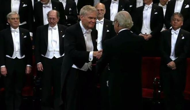 Nobel Tp dln kazanan Michael W. Young