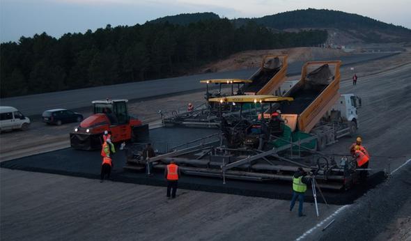 <p>20-Ayhanlar Yol Asfaltlama San. Ve Tic. A..: 28</p>  <p>  19-Yayla Agro Gda Sanaiay ve Nakliyat A..: 29,44</p>  <p>  18-mbat Madencilik Enerji Turizm San. ve Tic. A..: 29,88</p>  <p>  17-Memiolu Tarm rnleri Ticaret LTD. T.: 29,93</p>