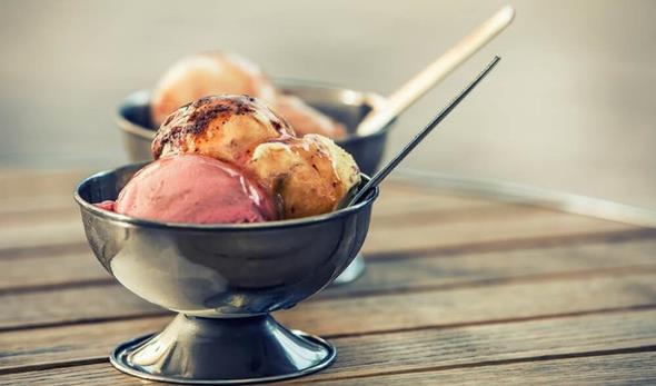 <p>75-Yaar Dondurma ve Gda Maddeleri A..: 20,1</p>  <p>  74-Yasin Kaplan Tekstil ve Hal San. Tic. A..: 20,10</p>  <p>  73-Beler Tekstil San. ve Tic. A..: 20,28</p>  <p>  72-ahinler Metal San. ve Tic. A..: 20,34</p>