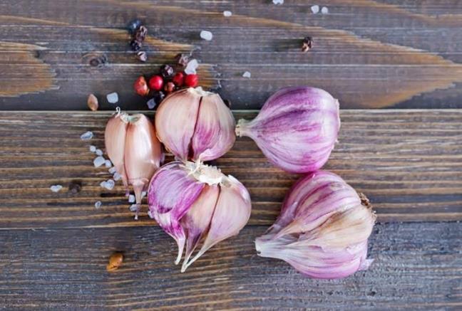 TAZE SEBZE VE MEYVE TKETN  <br>    nemli bir not: 24 saat iinde vcudunuzda tm bu etkilerin meydana gelmesini istiyorsanz gn boyunca yiyeceiniz her eye dikkat etmeniz gerektiini unutmayn.