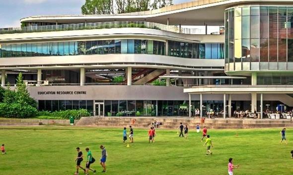 22- Singapur Ulusal niversitesi