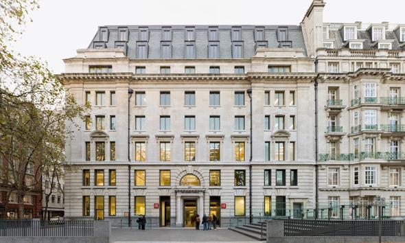 25- London School of Economics and Political Science