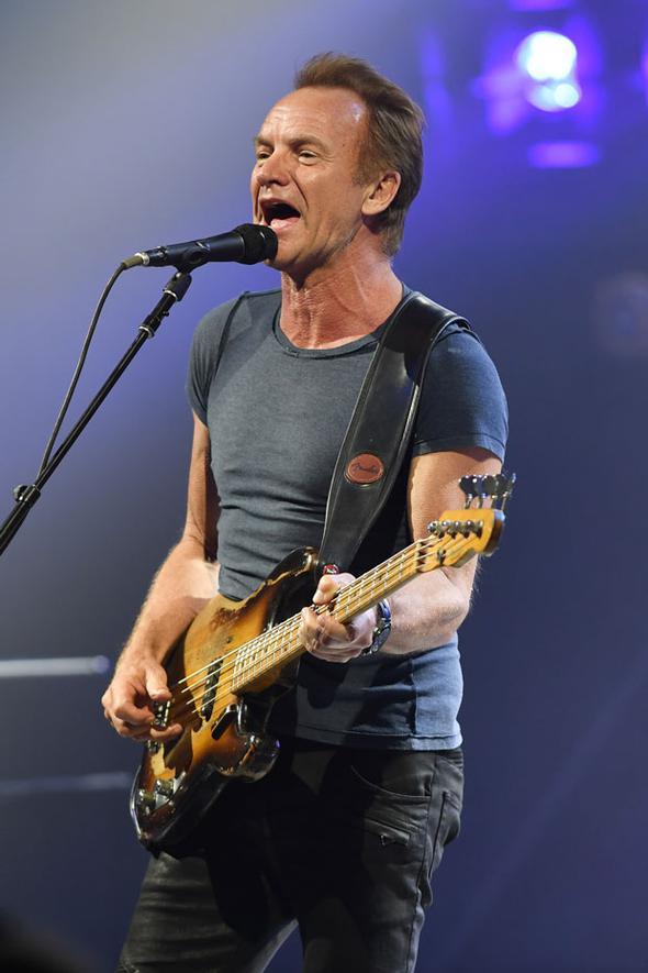 Sting'in yamur ormanlarnn yok olmamas iin yllardr yaptklarn bilmeyen yok. nl arkc bu alanda faaliyet gsteren bir vakfn da kurucusu.