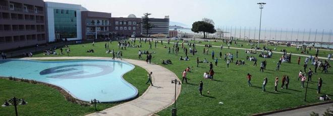 <p>KARADENZ TEKNK NVERSTES</p>          <p>  </p>  <p>Kamu Ynetimi</p>  <p>  letme (e-MBA)</p>  <p>   Sal ve Gvenlii</p>  <p>  Snf retmenlii</p>    <p></p>  <p>Eitim Teknolojileri</p>  <p>  Eitim Ynetimi Teftii Planlamas ve Ekonomisi</p>