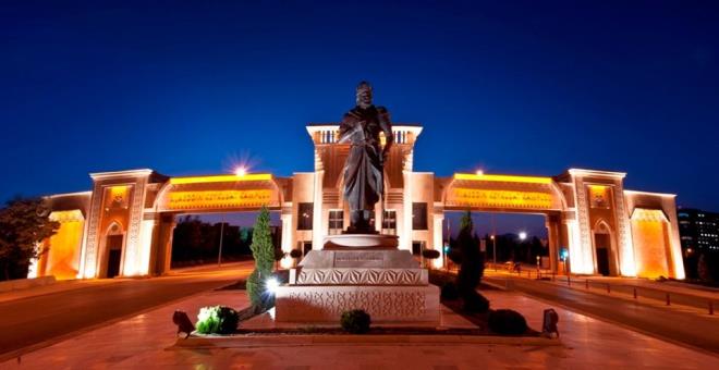 <p><b>SELUK NVERSTES</b></p>  <p>      <p>letme</p>