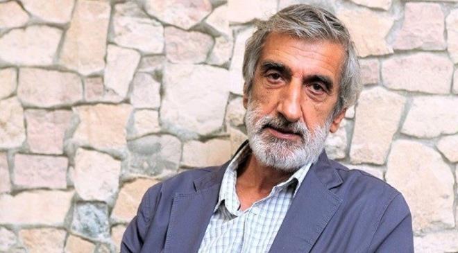 &#8216;Senden Vazgemem&#8217;, &#8216;Seni Yakacaklar&#8217;, &#8216;Benim in zlme&#8217;, &#8216;Hangimiz Sevmedik&#8217;, &#8216;Tanrm Beni Batan Yarat&#8217;, &#8216;Dilek Ta&#8217;, &#8216;Srnyorum&#8217; gibi arklarn sz yazar Ali Tekintre, uzun sredir kanser tedavisi gryordu. Bir sredir youn bakm nitesinde yatan Ali Tekintre bu sabah hayata gzlerini yumdu.