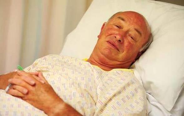 nsan uzun sre bir bbrek ve bir akcierle, midesiz, dalaksz yaayabilir, ama karaciersiz bir dakika bile yaayamaz.