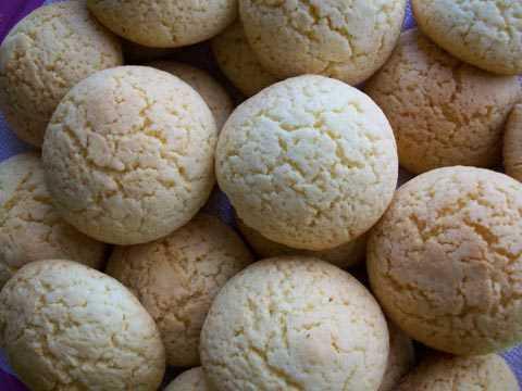 Bakteriler, nemi ve scakl severler dolaysyla kirlenmi unu, eritilmi ya gibi lk svlarla kartrdnzda bakterilerin saylar artar.