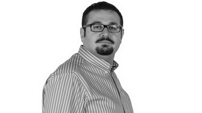 29- Sidar ahin (36), Peak Games Kurucusu<p>      Trkiye&#8217;nin en byk ve en hzl byyen teknoloji irketlerinden birinin kurucularndan. Peak Games&#8217;i, mobil ve sosyal oyunlarda dnya apnda 30 milyon kullancya ulatrd. Peak Games teknoloji ve rn odakl ekipleri ile blgenin kltrel oyunlaryla balayan baarsn birok platformda ayn anda global apta servis veren bir yapya tad.