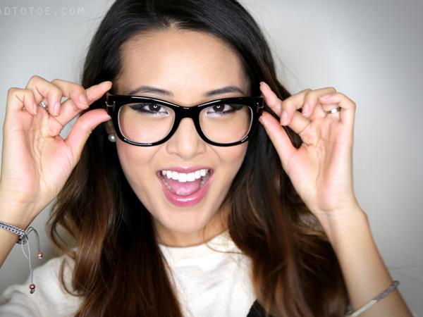 Dinlendirici gzlk yalan!<br>    Doru: Dinlendirici gzlk diye bir gzlk yoktur. Gznde derece varsa mutlaka gzlk kullanlmal, gznde derece yok ise  gzlk kullanmamalsnz. Ayrca gzlk kullanmak gz tembelletirmez.