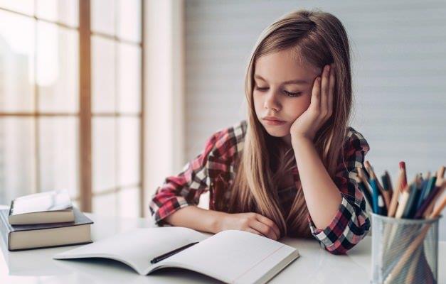 1- Zorland ya da anlamad konularda soru sormas iin cesaretlendirin.