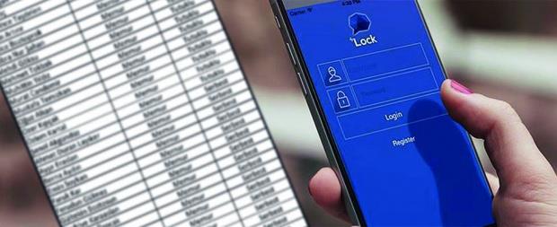 3- Freezy-Play Free Music Online (Java snf ad com.morbeyin.music_player_best)