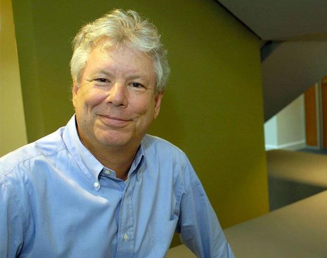 <p><b>9 EKM</b></p>    <p>- Nobel Ekonomi dl, "davransal iktisat teorisine katklarndan dolay" Amerikal iktisat Richard H. Thaler&#8217;e verildi.</p>    <p>- California eyaletinin 17 ayr yerinde kan yangnlar, 1 hafta boyunca kontrol altna alnamad. Yangnlarda 40 kii yaamn yitirdi.</p>