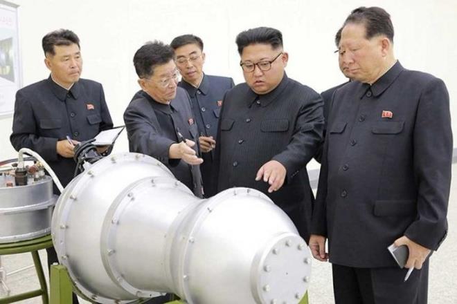 <p><b>3 EYLL</b></p>  <p>  - Kuzey Kore, 2006'dan bu yana altnc ve en byk nkleer denemesini yapt. Kuzey Kore'nin denedii 160 kiloton gcndeki hidrojen bombas, 6,1 byklnde sarsntya yol at.</p>