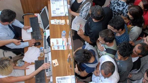 Bu yl karlan birok yeni dzenleme 1 Ocak&#8217;ta yrrle giriyor. Arabuluculuk balayacak, vergi beyannameleri deiecek, iverenler meslek kodu bildirecek.<br>te 1 Ocak'ta balayacak dzenlemeler...